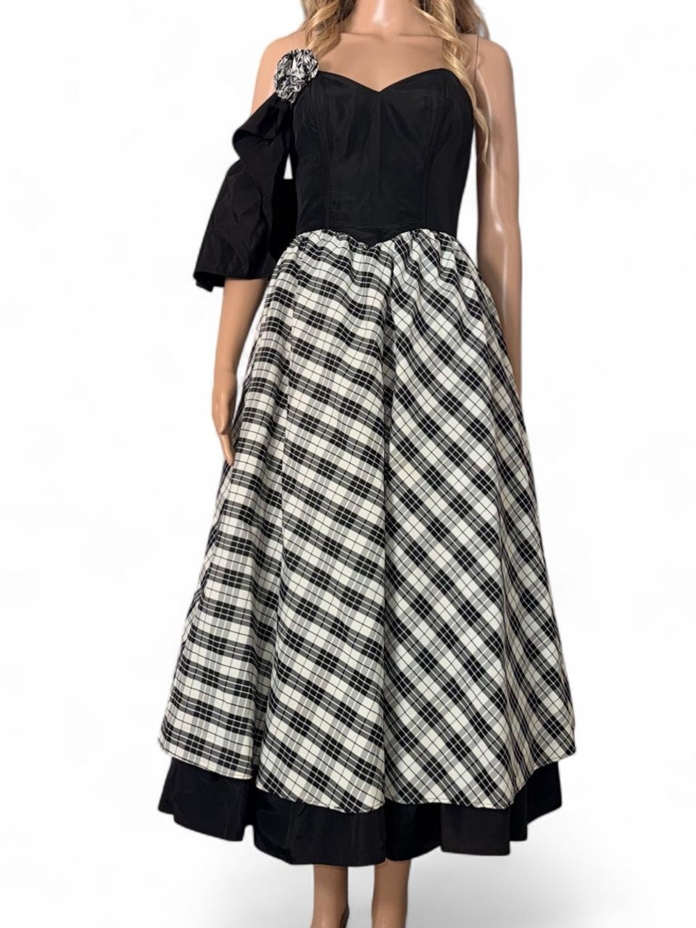 Vintage 1980’s Gunne Sax by Jessica McClintock Black & White Plaid Midi Dress